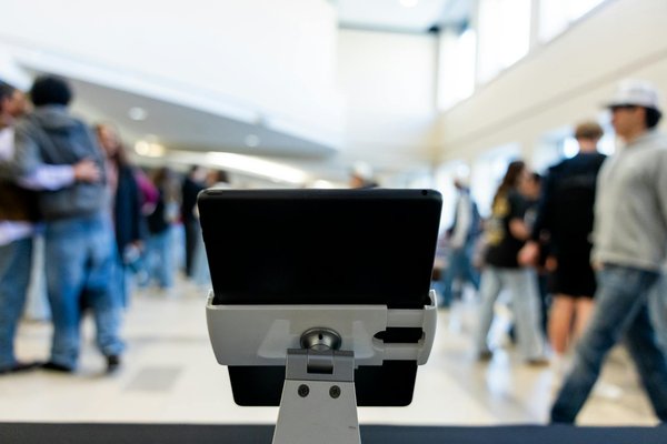 Hoe kan ik een loyale klantenbasis opbouwen met mijn marketingstrategieën?